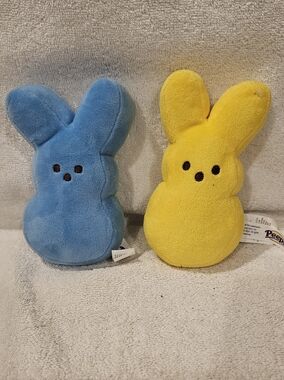 PEEPS PLUSH